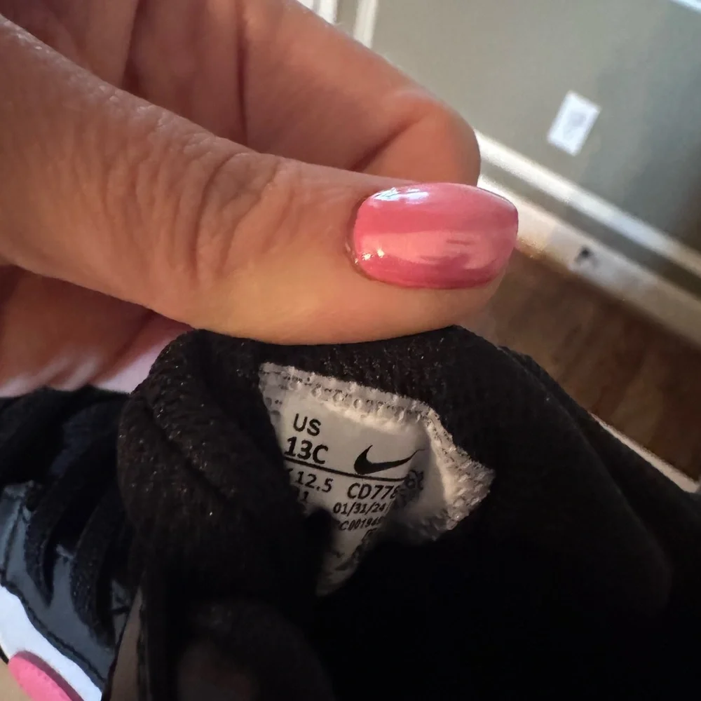 Nike Girls Shoes